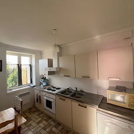 Maison 4 A 5 Personnes *